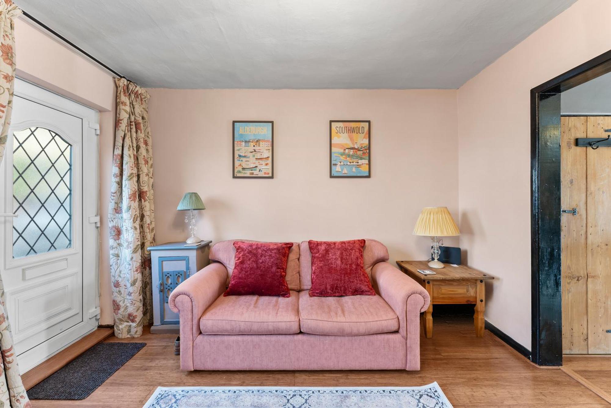 Holiday home 139 I Abbey House I Characterful & Peaceful 1br House W Garden, Rooftop Balcony, Fully Equipped Kitchen And Dedicated Workspace *