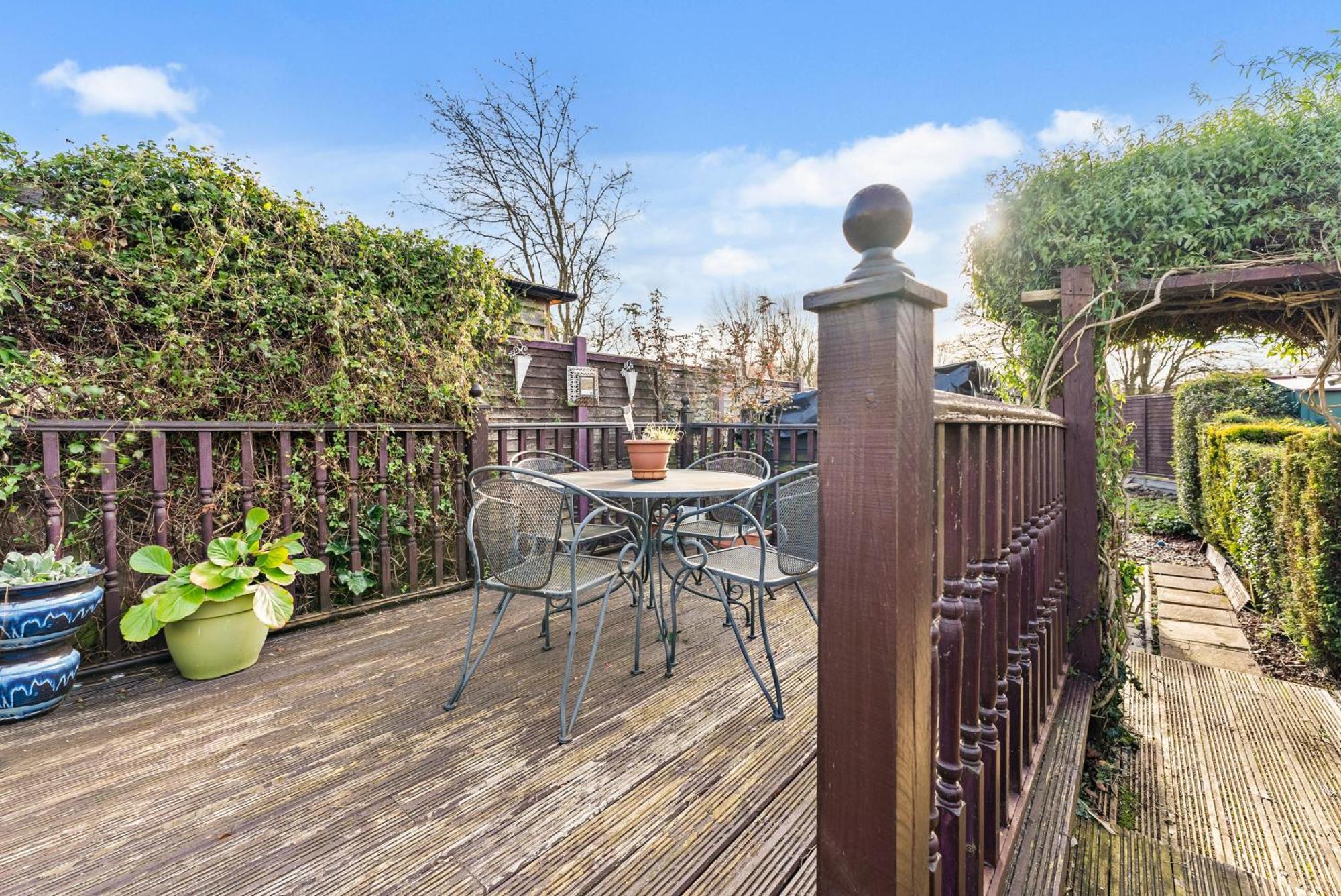 139 I Abbey House I Characterful & Peaceful 1br House W Garden, Rooftop Balcony, Fully Equipped Kitchen And Dedicated Workspace